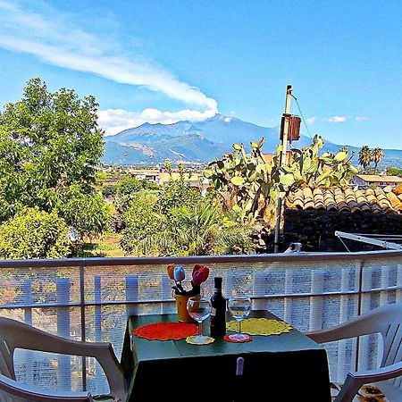 Casa Del Sole Con Vista Sull'Etna A 200 Mt Dal Mare Acireale Exterior foto