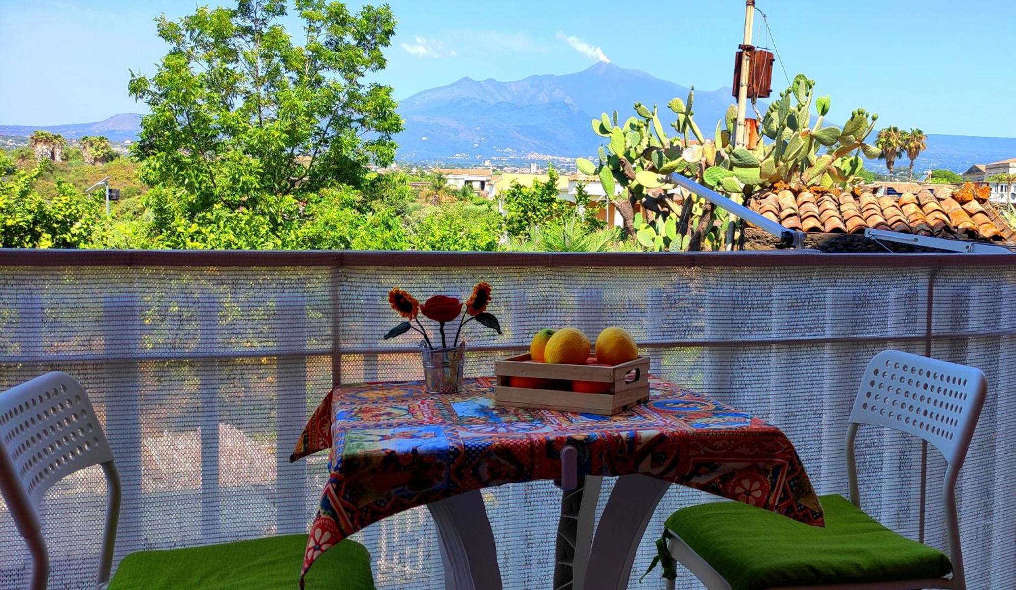 Casa Del Sole Con Vista Sull'Etna A 200 Mt Dal Mare Acireale Exterior foto